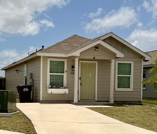 Home for sale at 4242 Southton Lk in San Antonio, TX — photo 2