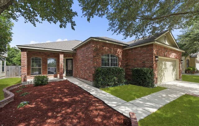 Home for sale at 10903 Bramante Ln in Helotes, TX — photo 3