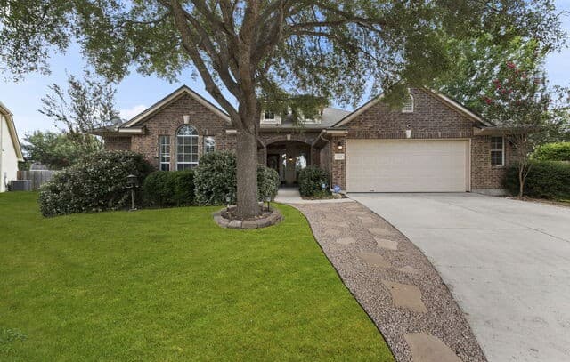 Home for sale at 266 Maidstone Cv in Cibolo, TX — photo 2