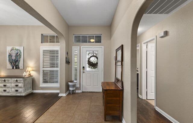 Home for sale at 266 Maidstone Cv in Cibolo, TX — photo 4