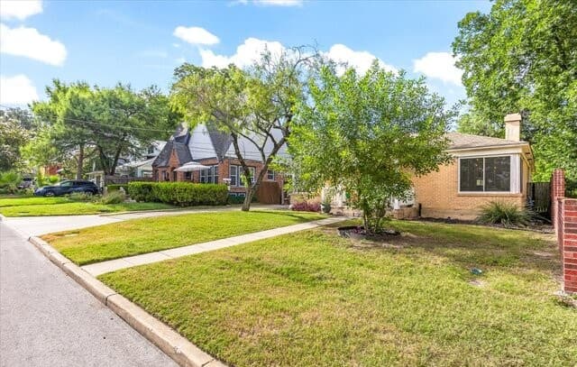 Home for sale at 132 Vassar in San Antonio, TX — photo 4