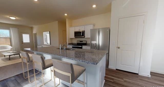 Home for sale at 118 Peterson Place in Adkins, TX — photo 2