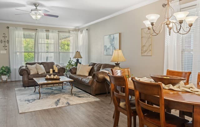 Home for sale at 8618 Auberry Path in Helotes, TX — photo 5