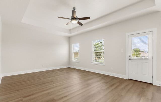 Home for sale at 952 Rimrock Cv in Spring Branch, TX — photo 5