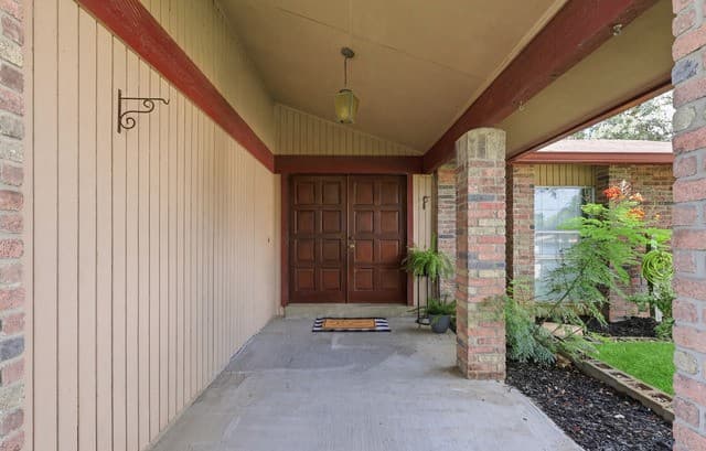 Home for sale at 8838 Thatch Dr in San Antonio, TX — photo 3