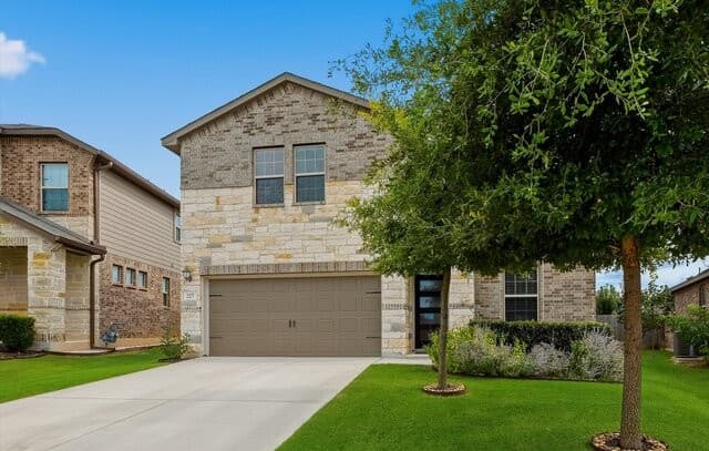 Home for sale at 227 Wickersham in Boerne, TX — photo 2