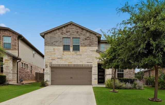 Home for sale at 227 Wickersham in Boerne, TX — photo 4