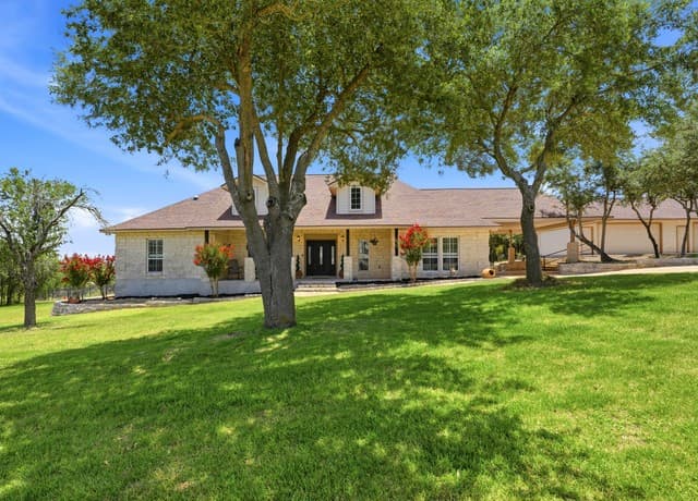 Home for sale at 186 Scout Ln in Spring Branch, TX — photo 2