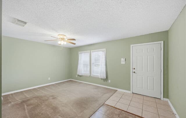 Home for sale at 6819 Honeyridge Ln in San Antonio, TX — photo 5