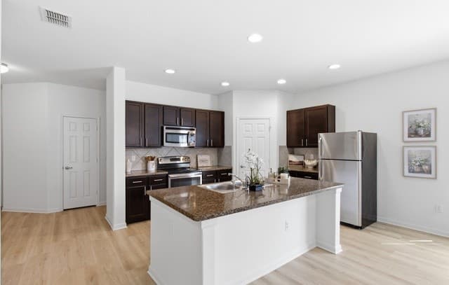 Home for sale at 5902 Cielo Rnch in San Antonio, TX — photo 4