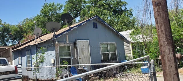 Home for sale at 1530 Brighton in San Antonio, TX — photo 1