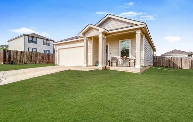 Home for sale at 5154 Morning Graze in St Hedwig, TX — photo 2