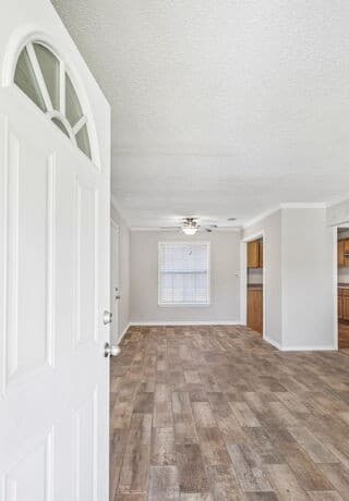 Home for sale at 835 Lovera Blvd in San Antonio, TX — photo 5