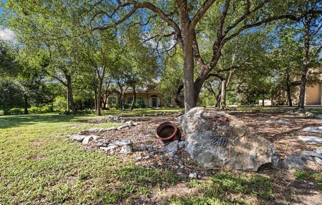 Home for sale at 240 Steeplebrook in Spring Branch, TX — photo 4