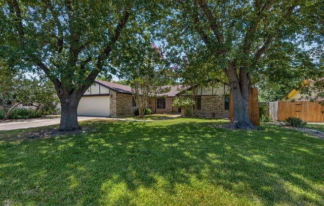 Home for sale at 125 Moss Rose in Boerne, TX — photo 3