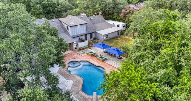 Home for sale at 19419 Blume in Lytle, TX — photo 2