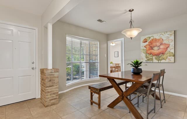 Home for sale at 903 Silver Spruce in San Antonio, TX — photo 2