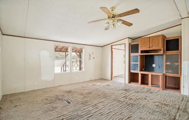 Home for sale at 22811 Shady Forest in Elmendorf, TX — photo 2