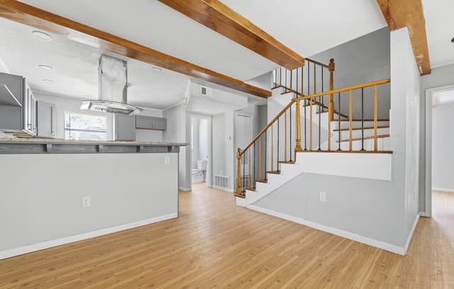 Home for sale at 7503 Westlyn Dr in San Antonio, TX — photo 3