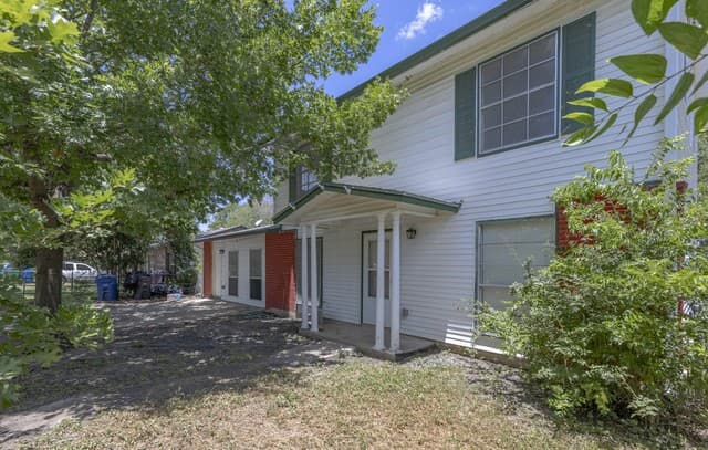 Home for sale at 7503 Westlyn Dr in San Antonio, TX — photo 4