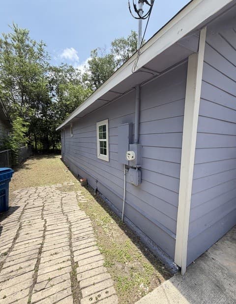 Home for sale at 1812 Ruiz St in San Antonio, TX — photo 2