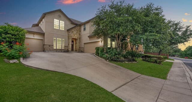 4-bedroom home for sale at 9638 Torrington in San Antonio TX