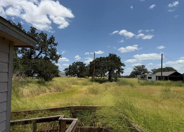 Home for sale at 380 County Road 6723 in Natalia, TX — photo 5