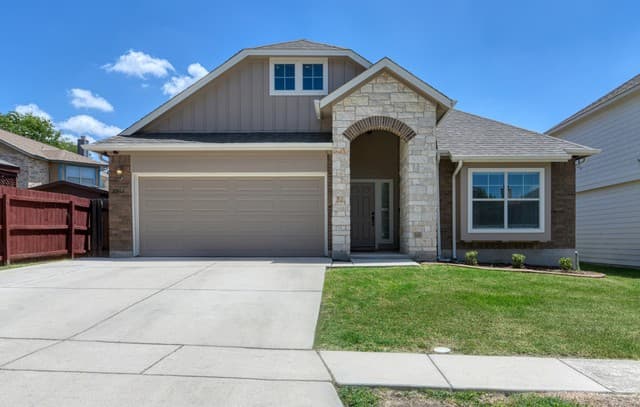 Home for sale at 10912 Forest Breeze in Live Oak, TX — photo 1