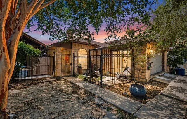 Home for sale at 6406 Chimney Nest in San Antonio, TX — photo 3