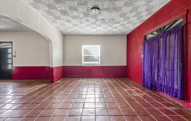 Home for sale at 9602 County Road 5723 in Castroville, TX — photo 2