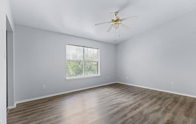Home for sale at 6030 Bantry Bay in San Antonio, TX — photo 4