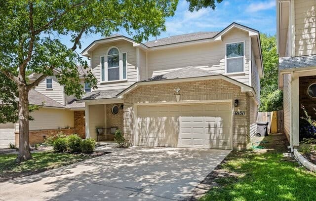 Home for sale at 6931 Painter Way in San Antonio, TX — photo 2