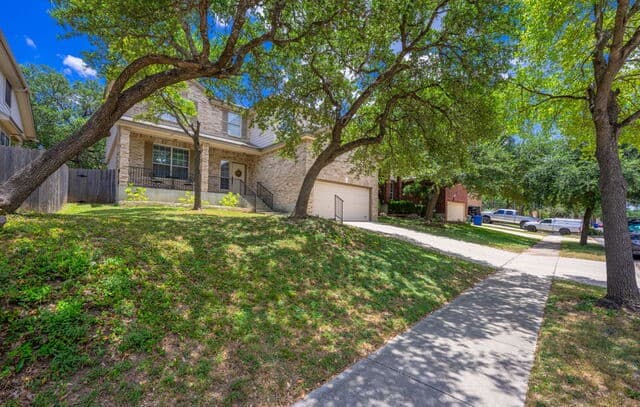 Home for sale at 17210 Darien Wing in San Antonio, TX — photo 3