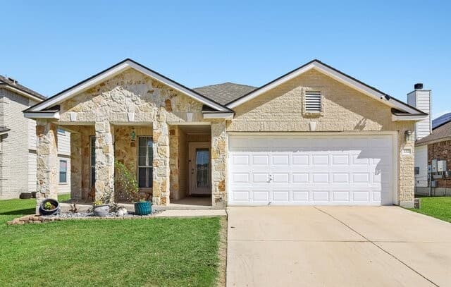 Home for sale at 132 Sleepy Vlg in Cibolo, TX — photo 1