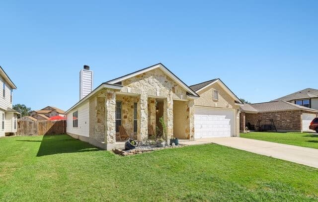Home for sale at 132 Sleepy Vlg in Cibolo, TX — photo 2
