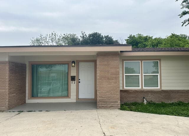 Home for sale at 123 Nash Blvd in San Antonio, TX — photo 3
