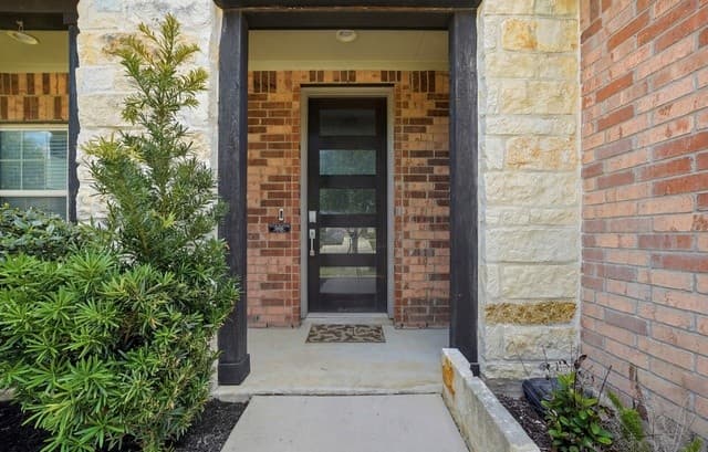 Home for sale at 241 Cansiglio in Cibolo, TX — photo 2