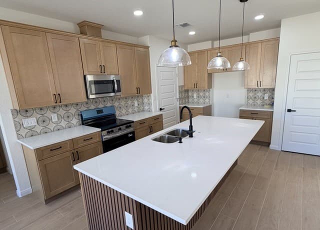 Home for sale at 2205 Mesa Brk in Schertz, TX — photo 4