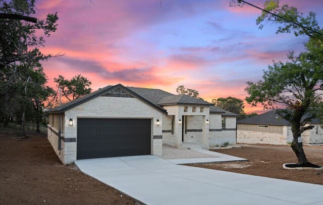 Home for sale at 333 Eagle Rock Rd in Spring Branch, TX — photo 4