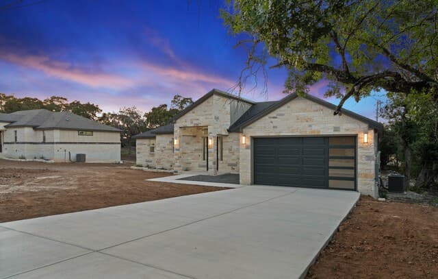 Home for sale at 355 Eagle Rock Rd in Spring Branch, TX — photo 5