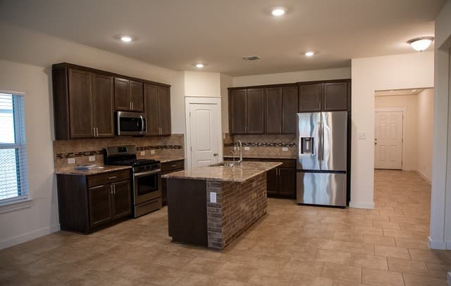 Home for sale at 517 Candor Stone in Cibolo, TX — photo 4