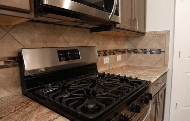 Home for sale at 517 Candor Stone in Cibolo, TX — photo 5