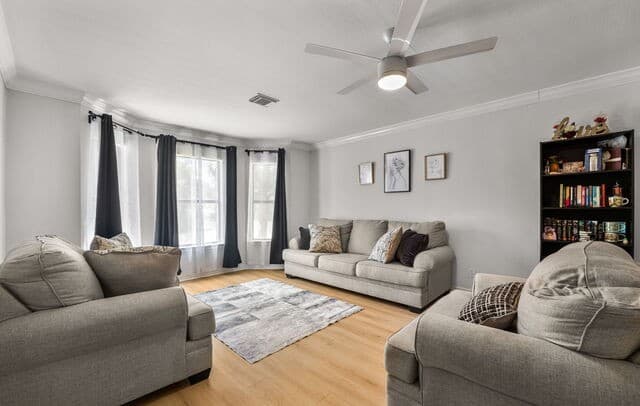Home for sale at 7503 Legend Rock in San Antonio, TX — photo 3