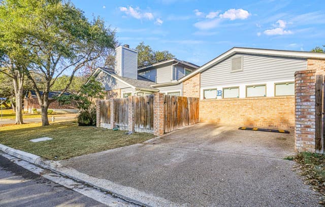 Home for sale at 14802 Dancers Image in San Antonio, TX — photo 5