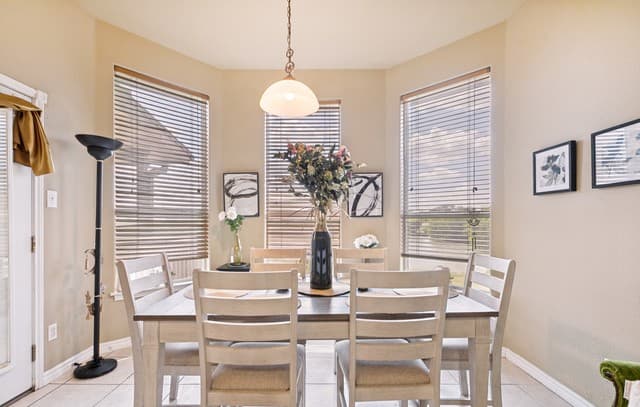 Home for sale at 12311 Course View Dr in San Antonio, TX — photo 5
