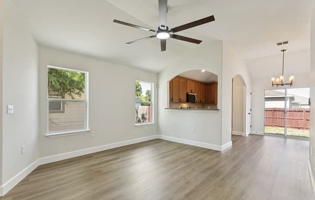 Home for sale at 8819 Mission Brk in San Antonio, TX — photo 5