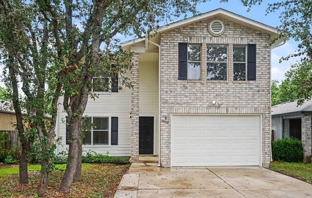 4-bedroom home for sale at 13352 Pecan Glade in San Antonio TX