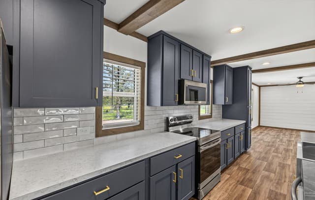 Home for sale at 140 Syrah St in La Vernia, TX — photo 5
