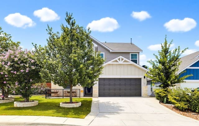 Home for sale at 7806 Sycamore Hls in Boerne, TX — photo 3