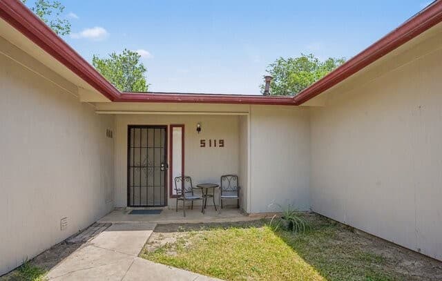 Home for sale at 5119 Oldstead St in San Antonio, TX — photo 3